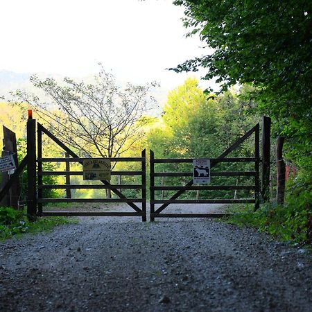 شقة Eko Pony Ranch Ogrizek بوتْشيترتيك المظهر الخارجي الصورة