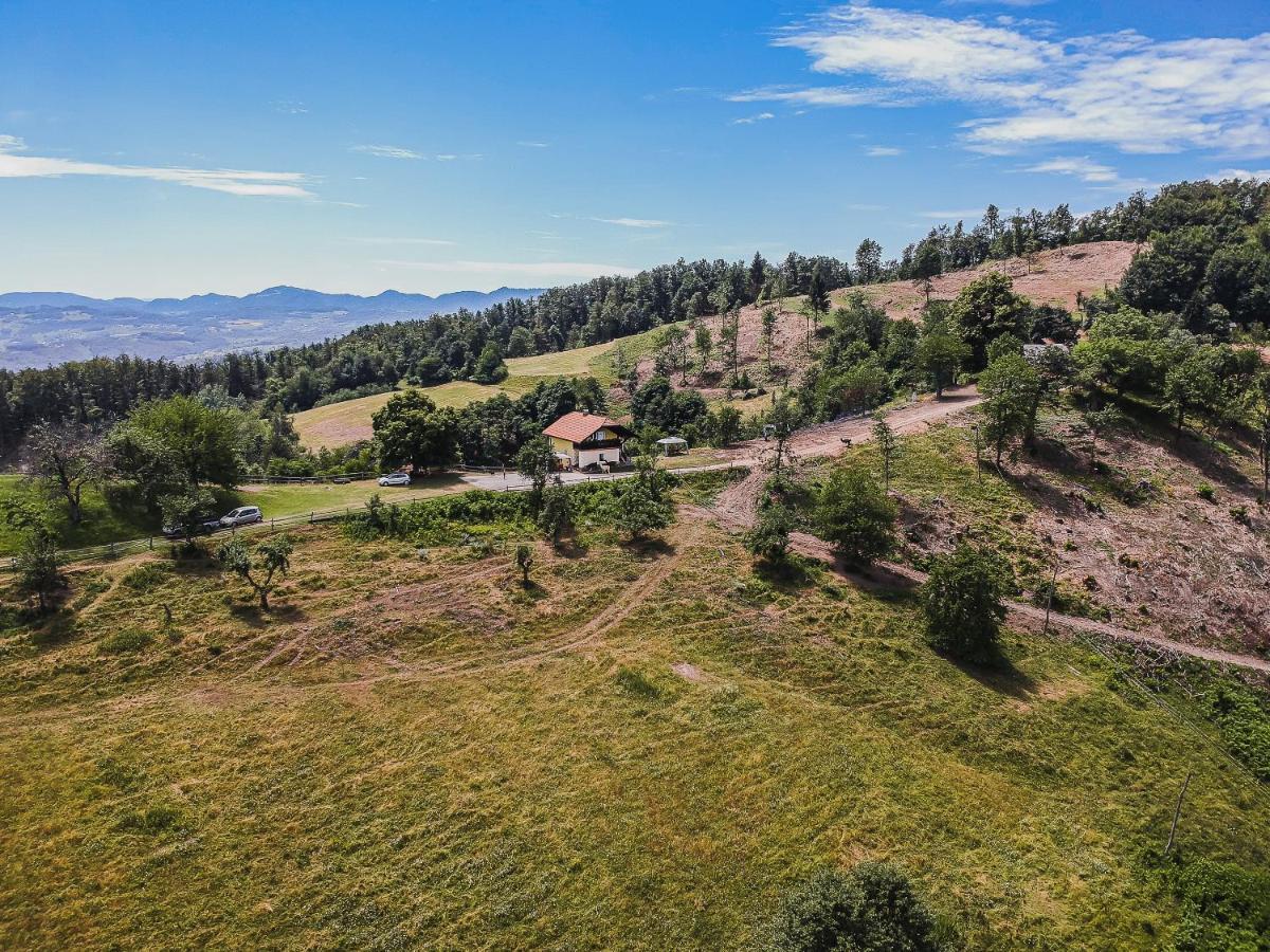 شقة Eko Pony Ranch Ogrizek بوتْشيترتيك المظهر الخارجي الصورة