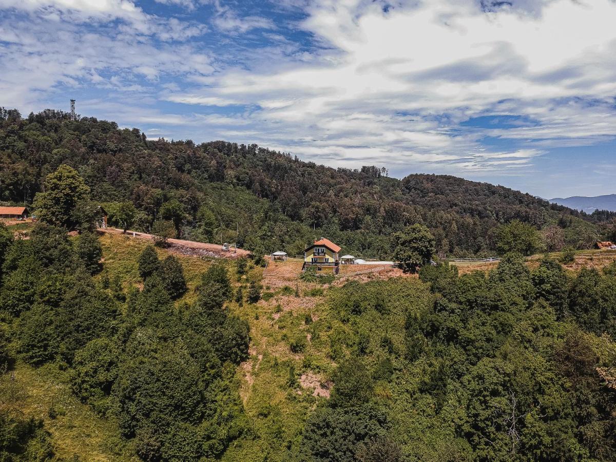 شقة Eko Pony Ranch Ogrizek بوتْشيترتيك المظهر الخارجي الصورة